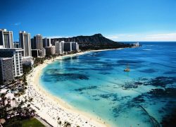 Honolulu Attractions – Pristine Beaches and Ancient People