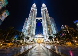 Petronas Towers – Kuala Lumpur’s Number 1 Tourist Attraction