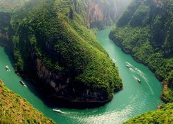 Take a Yangtze River Cruise on Your Next China Tour Experience