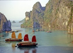 Halong Bay – An Awesome Place to Visit in Vietnam